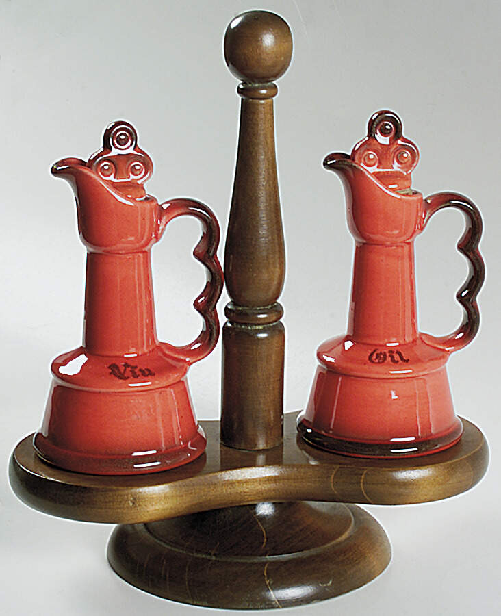 Red Rooster Red Vinegar and Oil Set with Wood Stand by Metlox - Poppytrail - Vernon-1