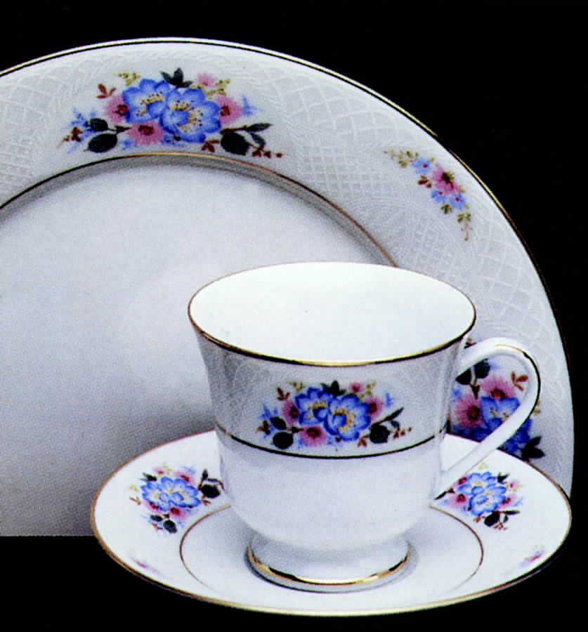 Adagio Dinner Plate by Muirfield-1