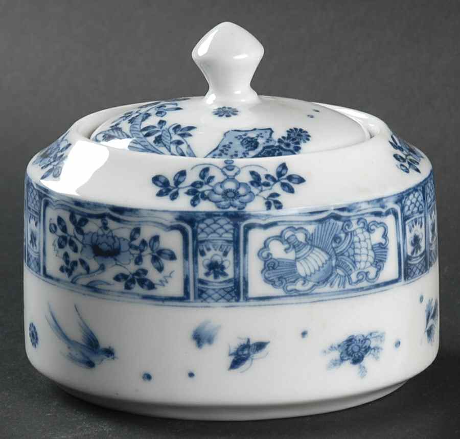 Imari Garden Sugar Bowl & Lid by Muirfield-1