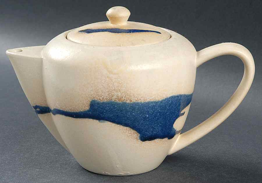 Tochi Teapot & Lid by Muirfield-1