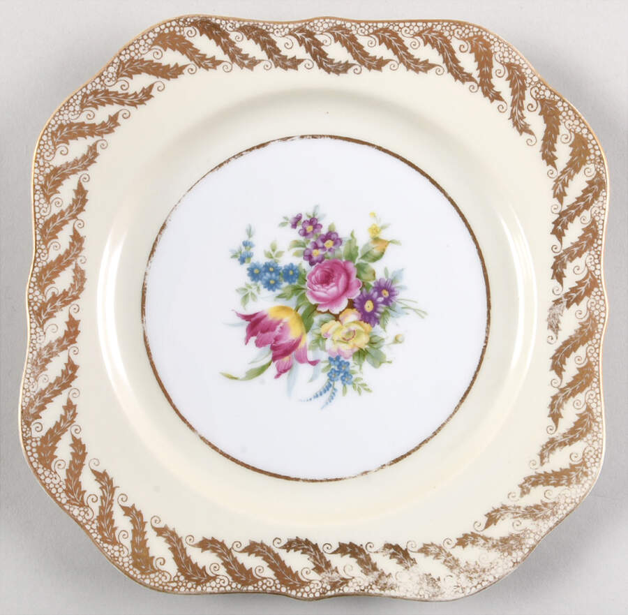 Gramercy Square Luncheon Plate by Meito-1
