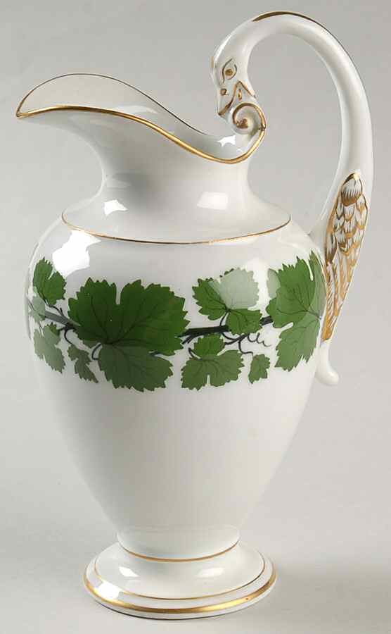 Full Green Vine (Smooth, Gold Trim) Creamer by Meissen (Germany)-1