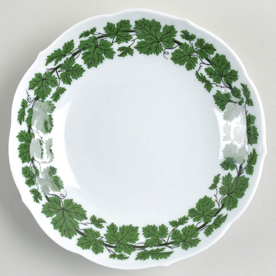 Full Green Vine (Scalloped, No Trim) Saucer by Meissen (Germany)-1