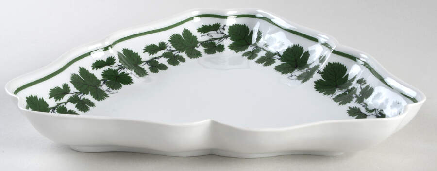 Full Green Vine (Scalloped, No Trim) 10" Triangular Vegetable Bowl by Meissen (Germany)-1