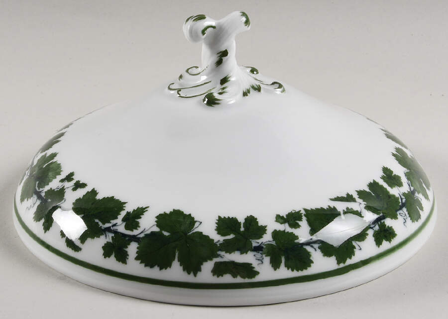 Full Green Vine (Scalloped, No Trim) Lid for Round Vegetable by Meissen (Germany)-1