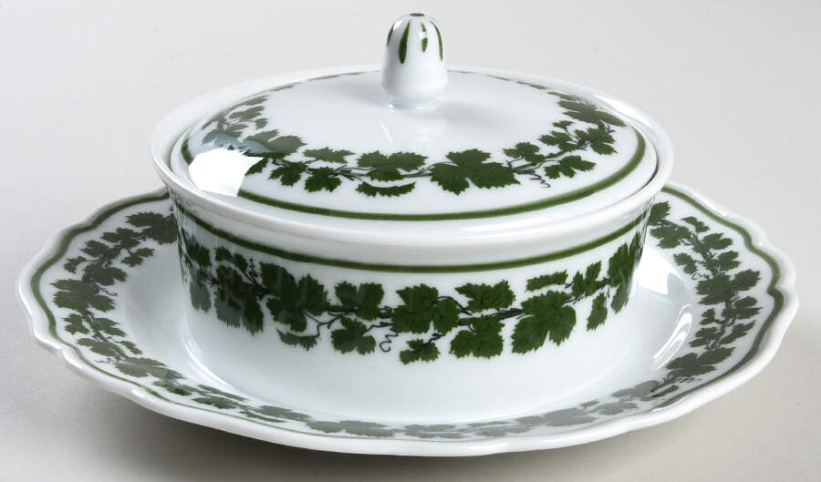 Full Green Vine (Scalloped, No Trim) Round Covered Butter w/Attached Underplate by Meissen (Germany)-1