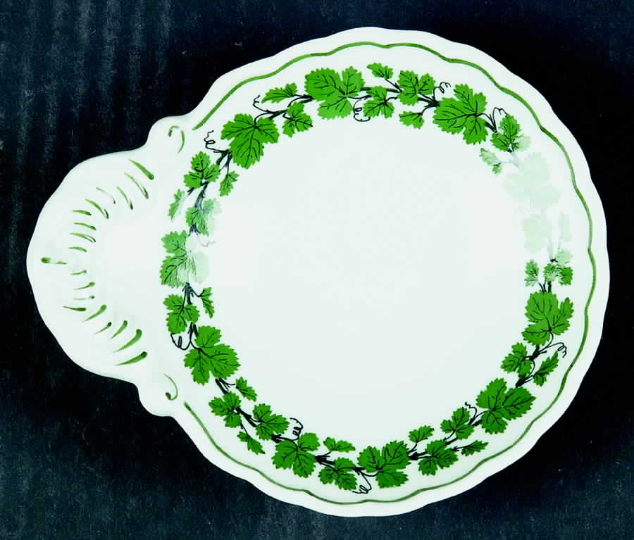 Full Green Vine (Scalloped, No Trim) Nut Dish by Meissen (Germany)-1