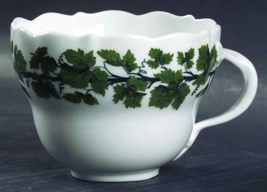 Full Green Vine (Scalloped, No Trim) Flat Cup by Meissen (Germany)-1