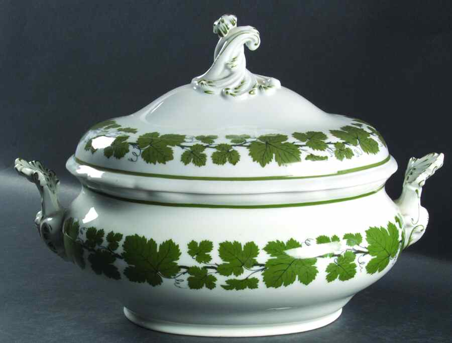 Full Green Vine (Scalloped, No Trim) Oval Tureen & Lid by Meissen (Germany)-1