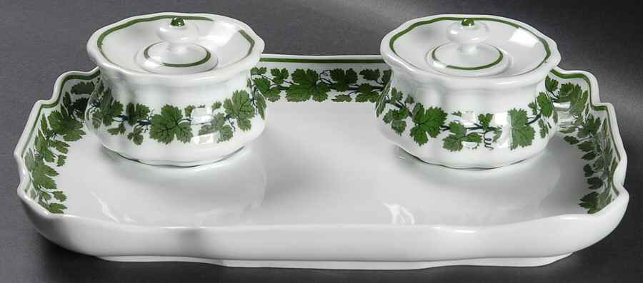 Full Green Vine (Scalloped, No Trim) Double Ink Pot with Lid and Stand by Meissen (Germany)-1