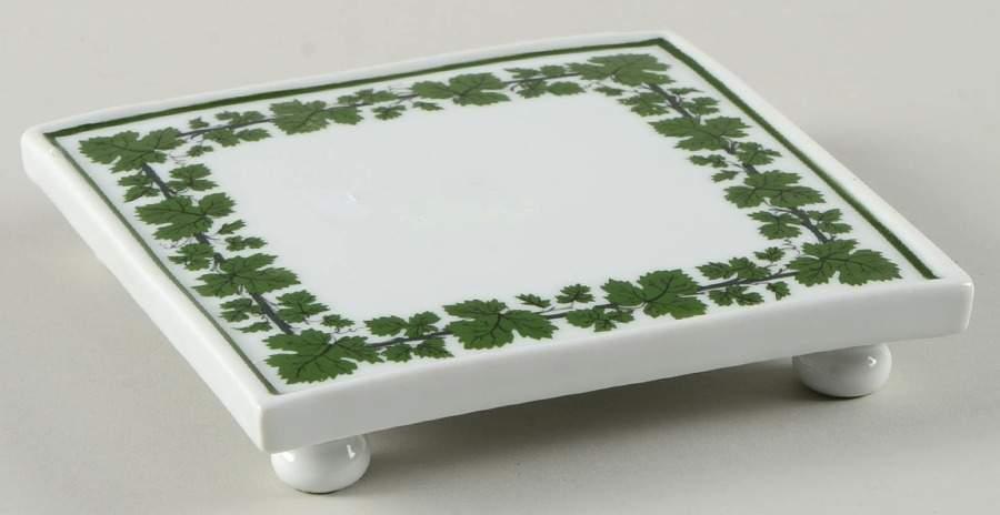 Full Green Vine (Smooth, No Trim) Trivet by Meissen (Germany)-1