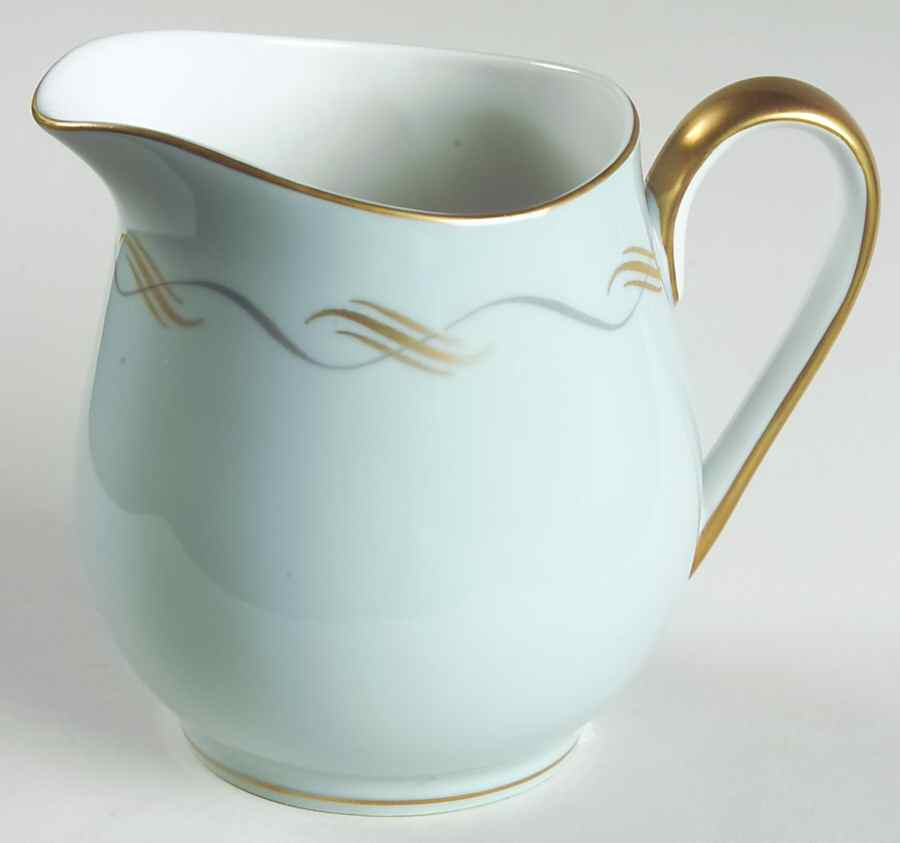 Coronation Creamer by Mikasa-1