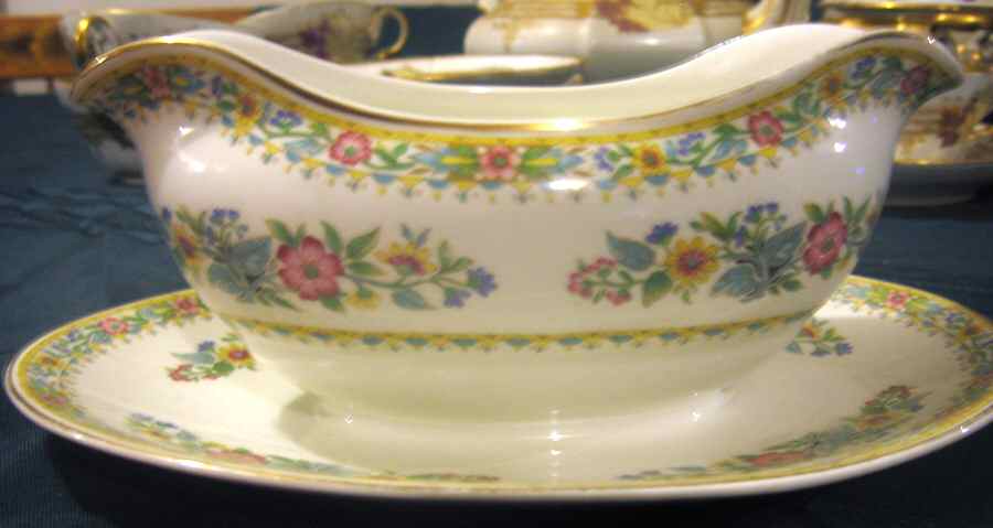 MAD64 Gravy Boat with Attached Underplate by John Maddock & Sons-1