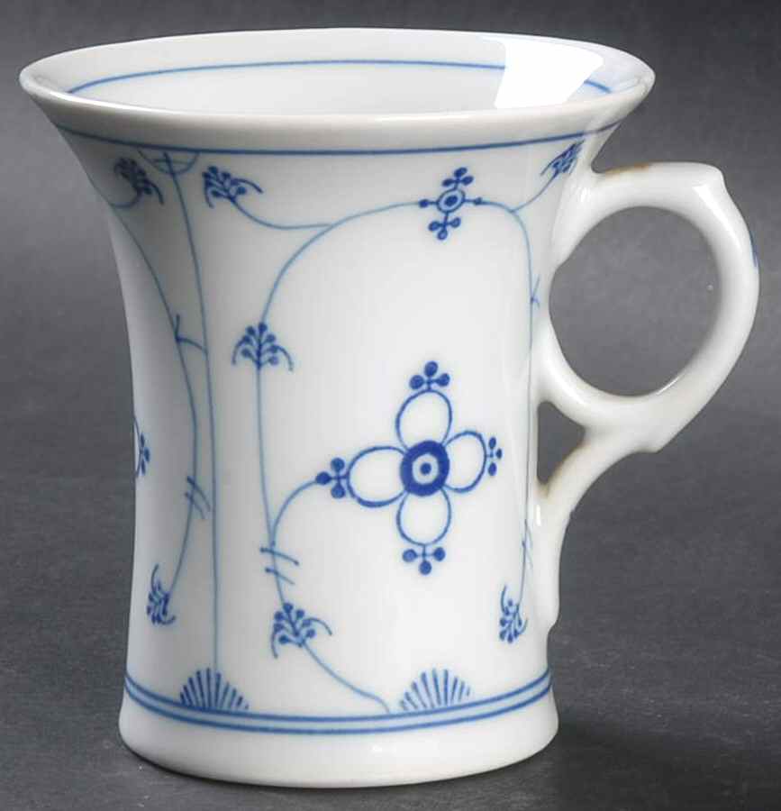 MOS3 Chocolate Cup by Moschendorf-1
