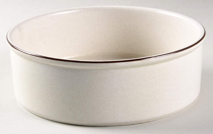 MDW15 8" Round Vegetable Bowl by W R Midwinter Ltd-1