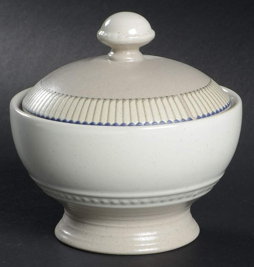 Libretto Sugar Bowl & Lid by Mikasa-1
