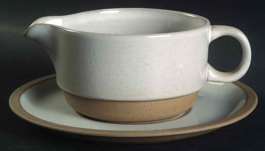 Natural Gravy Boat & Underplate by W R Midwinter Ltd-1