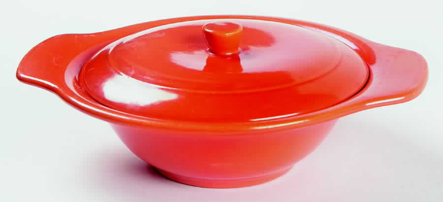 Early California Orange Lugged Chowder Bowl & Lid by Metlox - Poppytrail - Vernon-1
