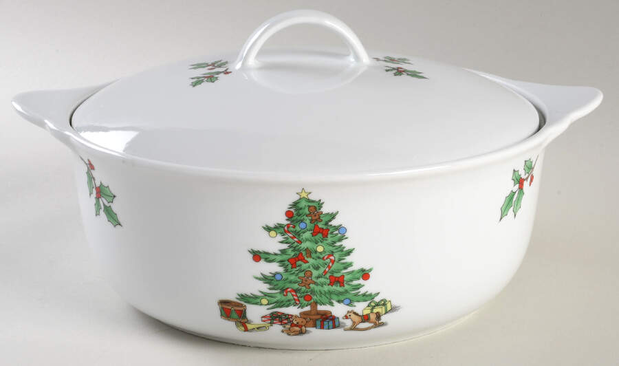 Home For The Holidays (No Gold Band) Round Covered Vegetable by Meiwa-1