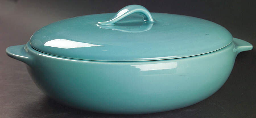 Casual California Turquoise Round Covered Vegetable by Metlox - Poppytrail - Vernon-1