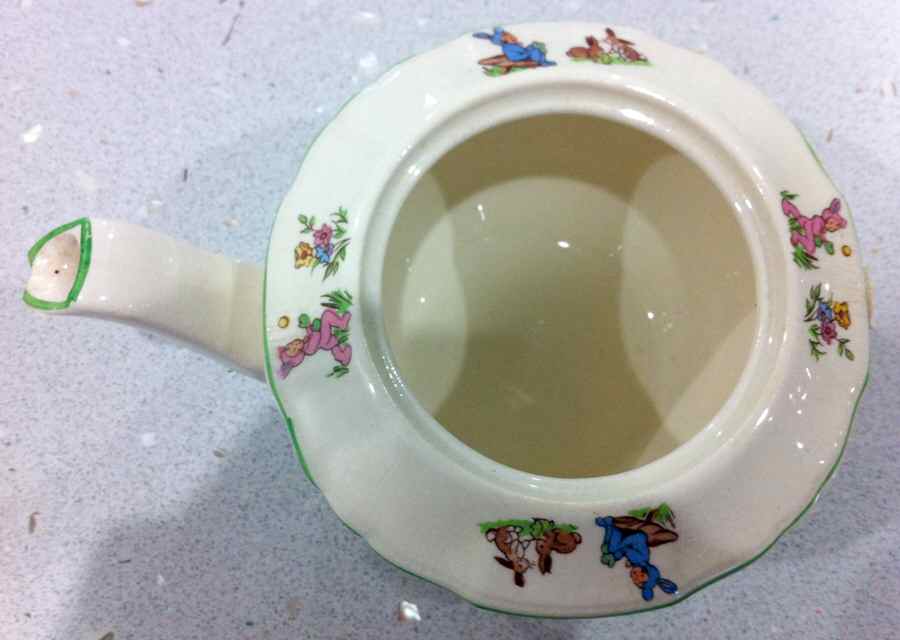 Bunny Ware Teapot No Lid by Alfred Meakin-1