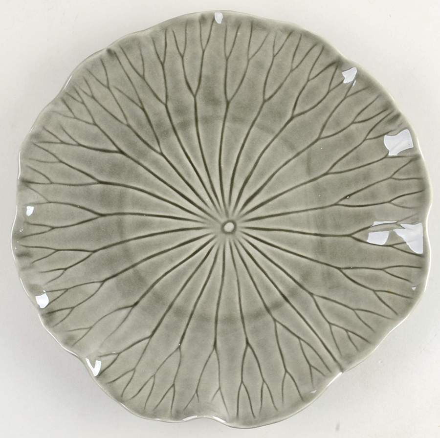 Lotus Pewter Dinner Plate by Metlox - Poppytrail - Vernon-1
