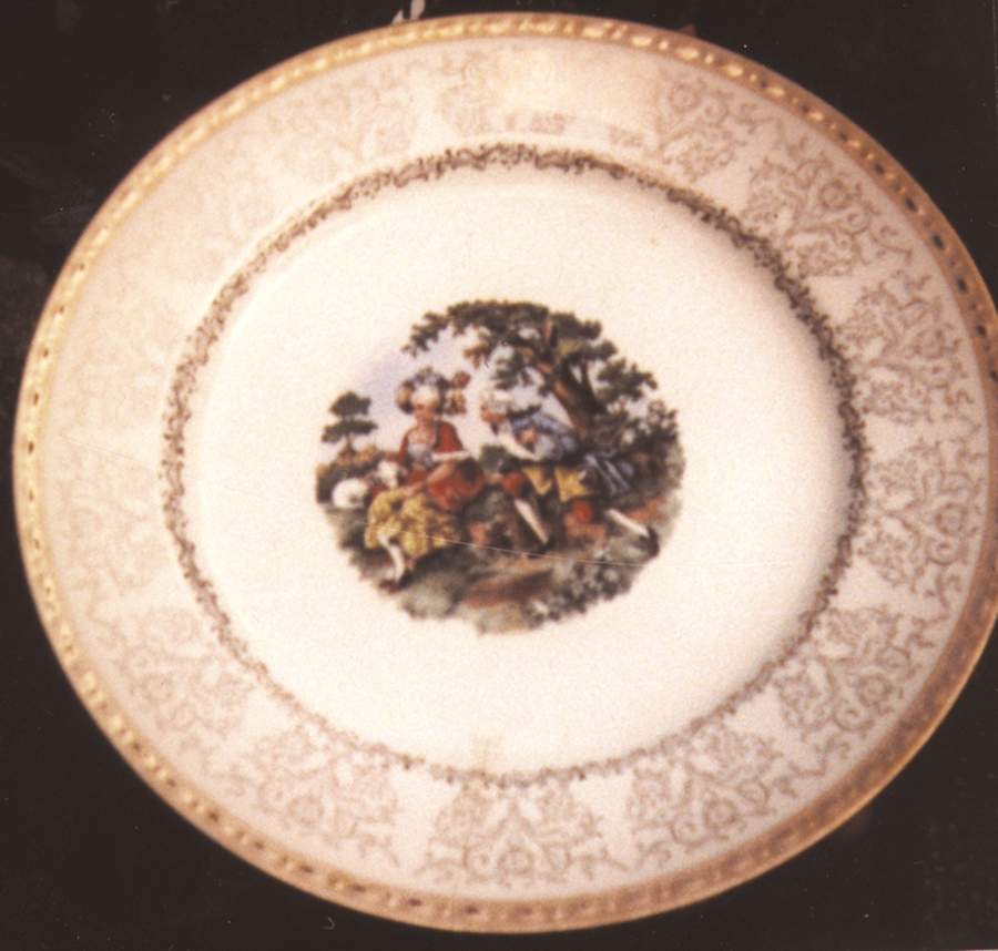 MJN1 Dinner Plate by Mojen-1