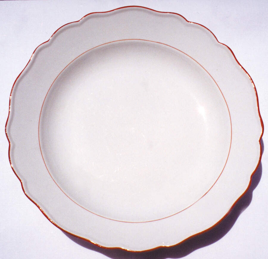 MSS44 Dinner Plate by Meissen (Germany)-1