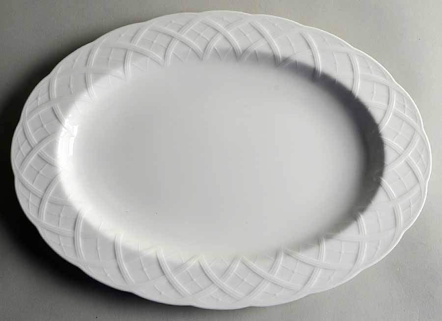 White House 14" Oval Serving Platter by Mikasa-1