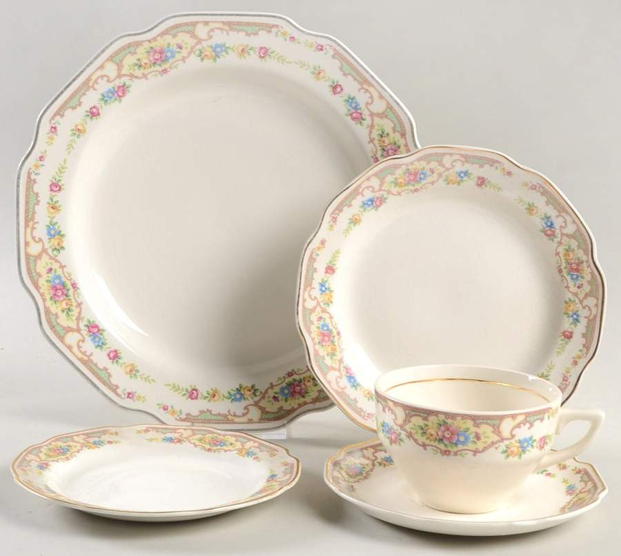 Mildred 5 Piece Place Setting by Mount Clemens-1