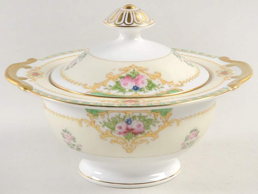 MEI589 Sugar Bowl & Lid by Meito-1