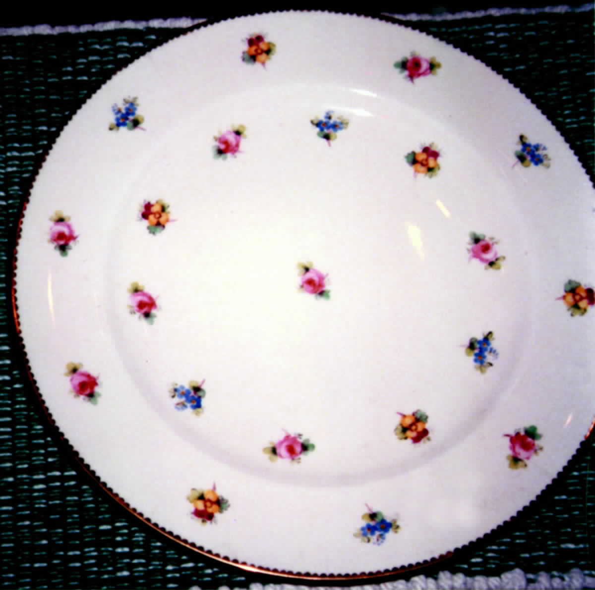 H669 Dinner Plate by Minton-1