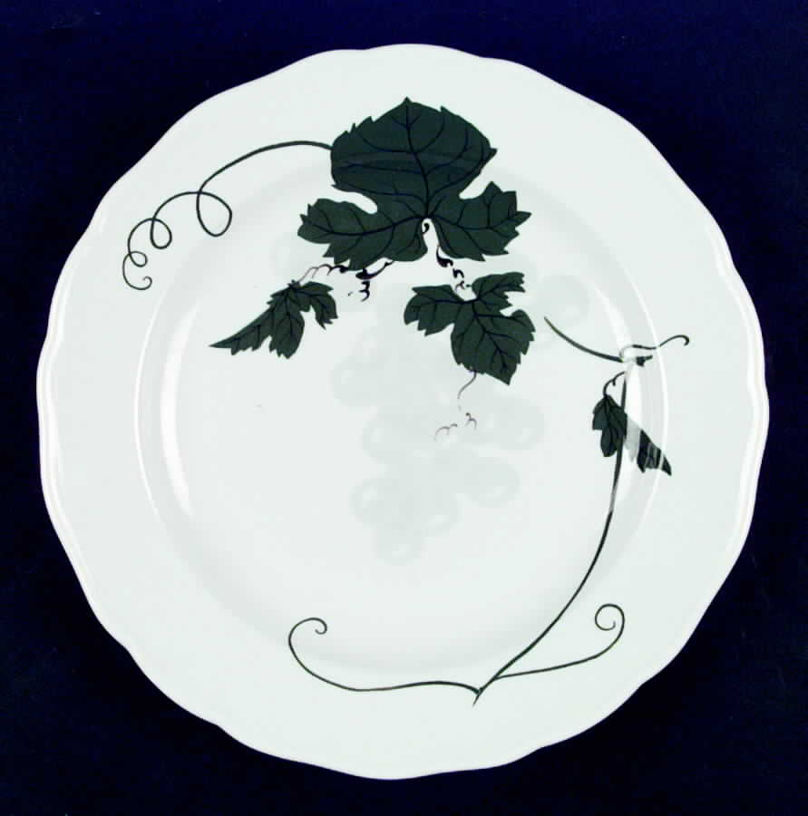 MSS47 Dinner Plate by Meissen (Germany)-1