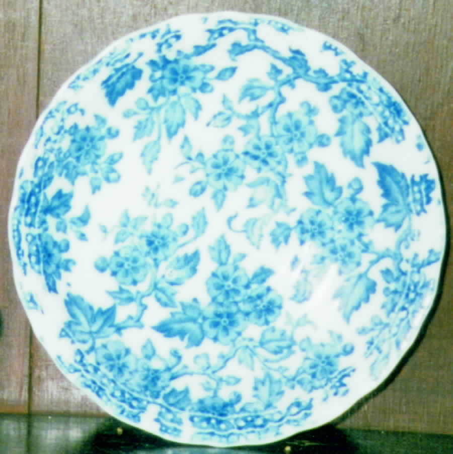 PGO7 Saucer by Petrus Regout & Co-1