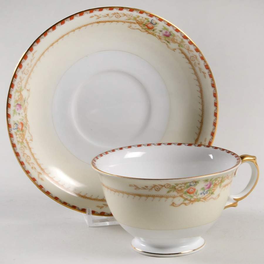Troy Footed Cup & Saucer Set by Meito-1