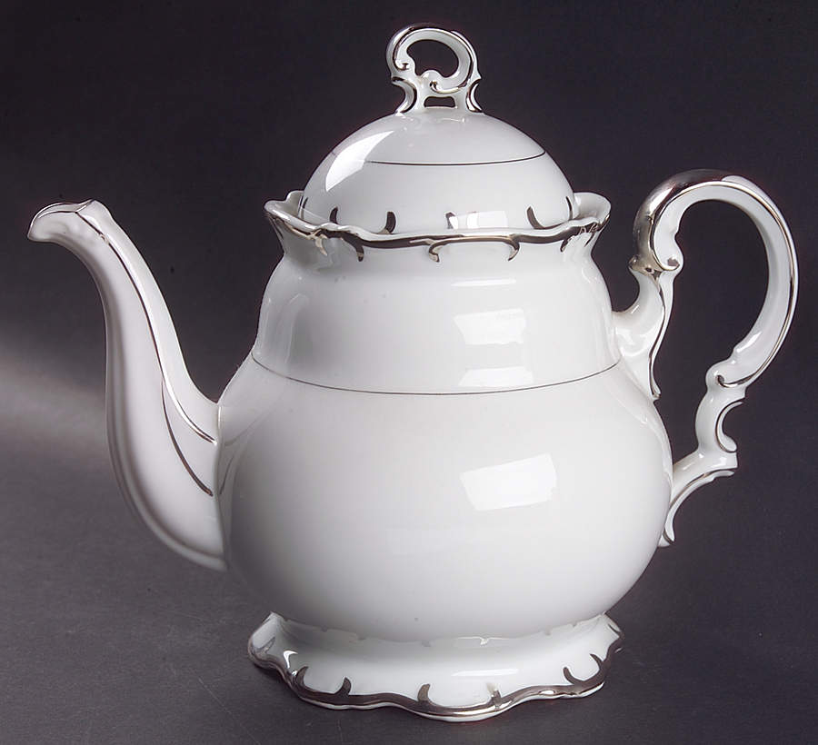 Simplicity Teapot & Lid by Modern China & Table Institute-1