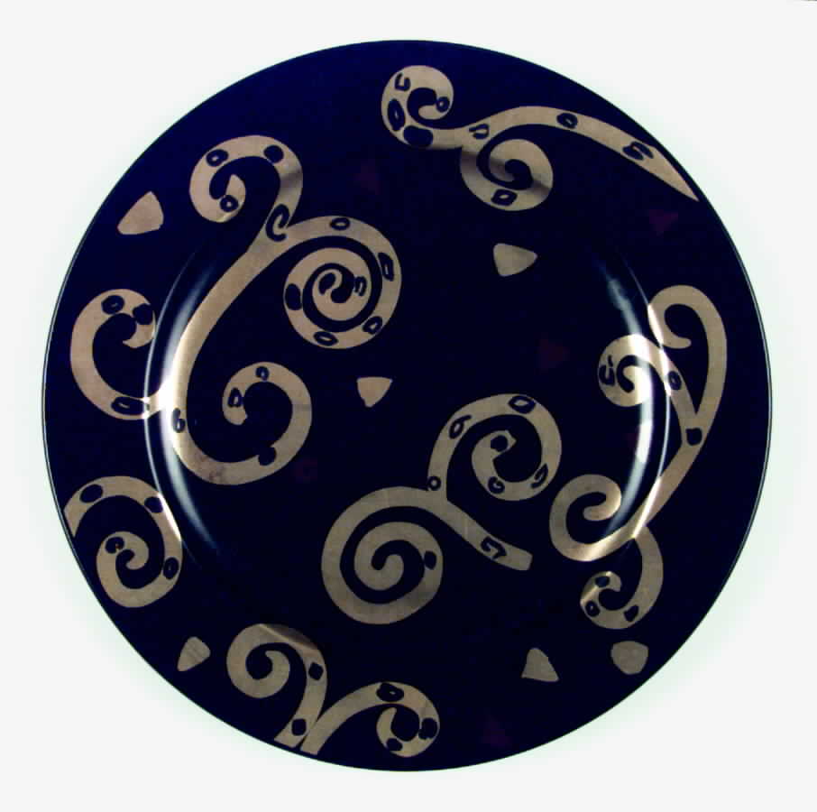 Freedom Fly Black Dinner Plate by Mikasa-1