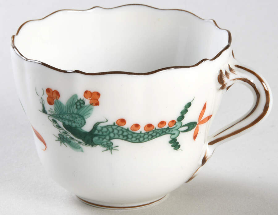 Dragon Green (Red Dot Accent) Flat Demitasse Cup by Meissen (Germany)-1