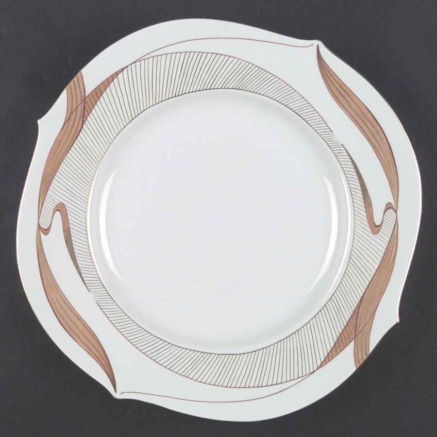 704710 Dinner Plate by Meissen (Germany)-1