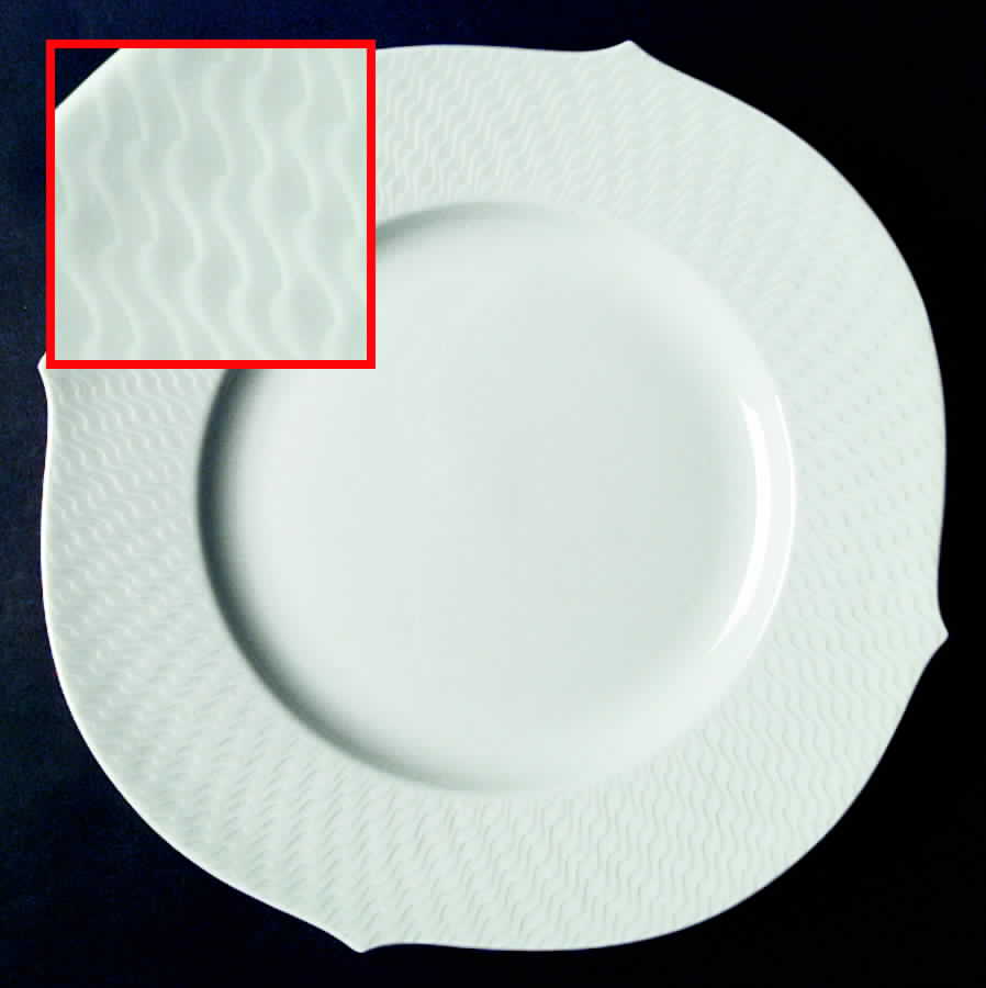 Wave White Dinner Plate by Meissen (Germany)-1