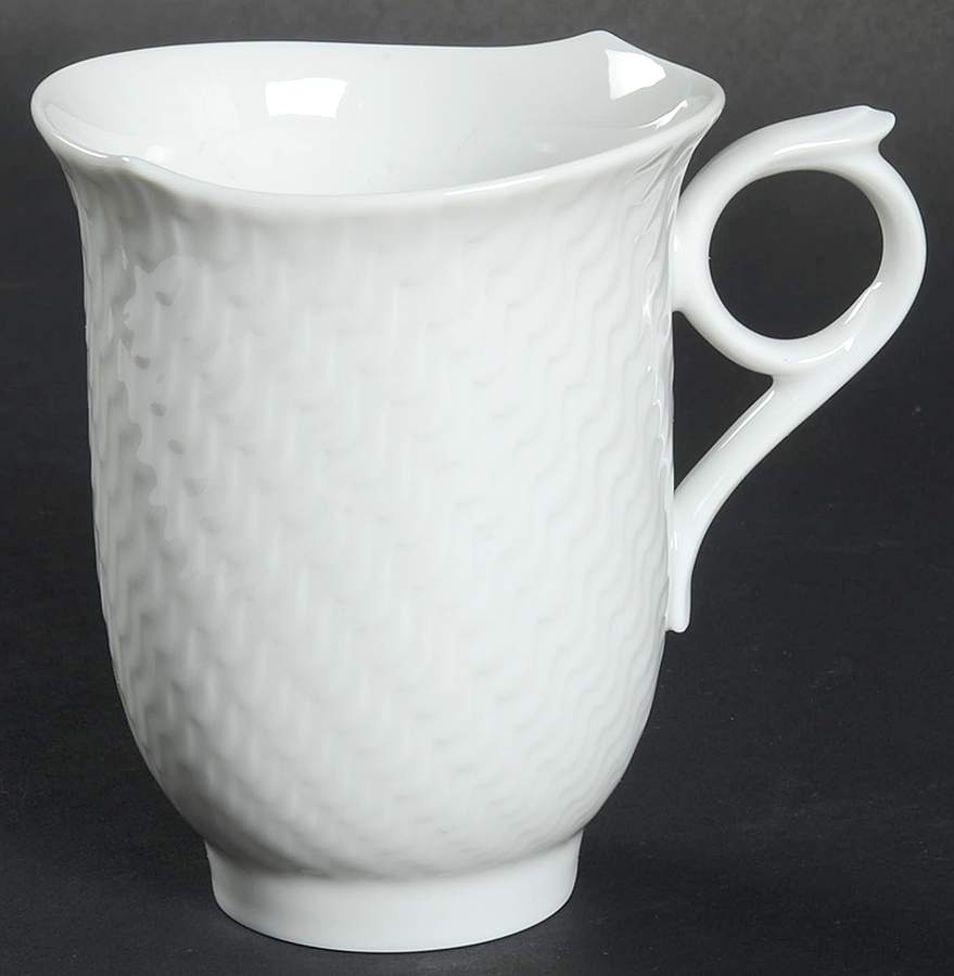 Wave White Footed Cup by Meissen (Germany)-1