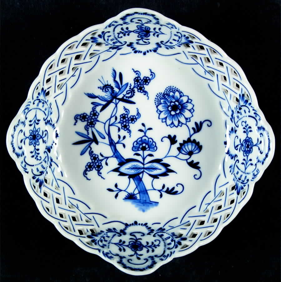 Blue Onion (Pierced, No Trim) 6'' Pierced Round Bowl by Meissen (Germany)-1