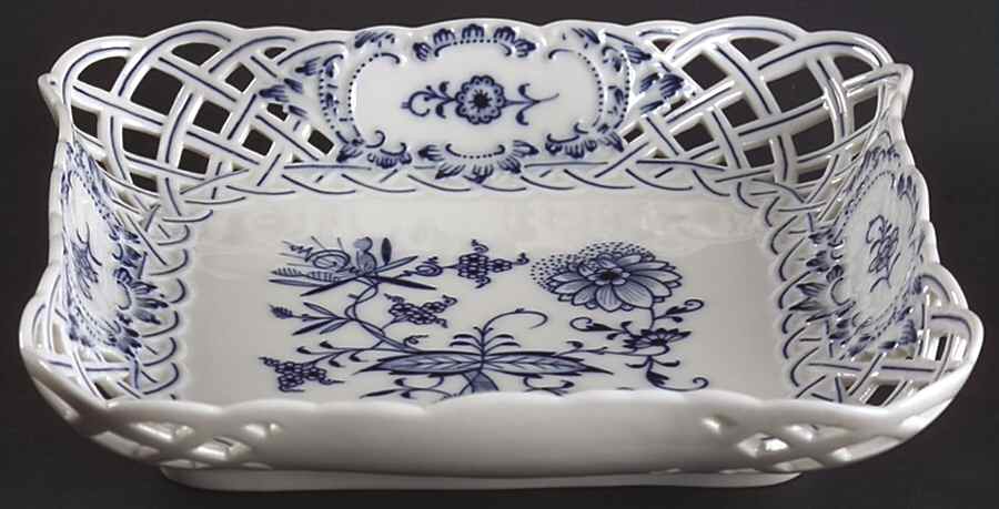 Blue Onion (Pierced, No Trim) 7'' Pierced Square Bowl by Meissen (Germany)-1