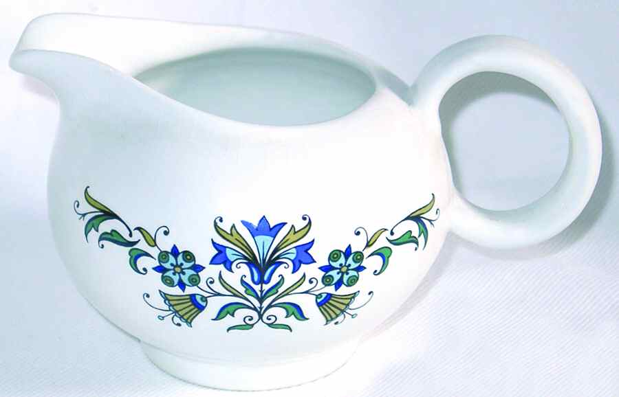Minuet Creamer by J & G Meakin-1