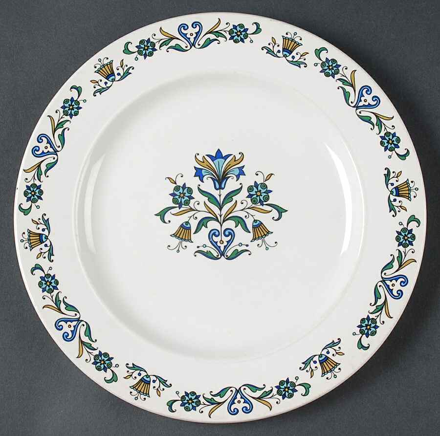 Minuet Dinner Plate by J & G Meakin-1
