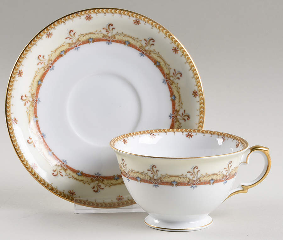 V2204 Footed Cup & Saucer Set by Meito-1