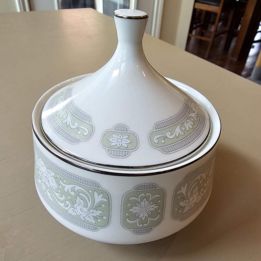 Winsome Sugar Bowl & Lid by Mikasa-1