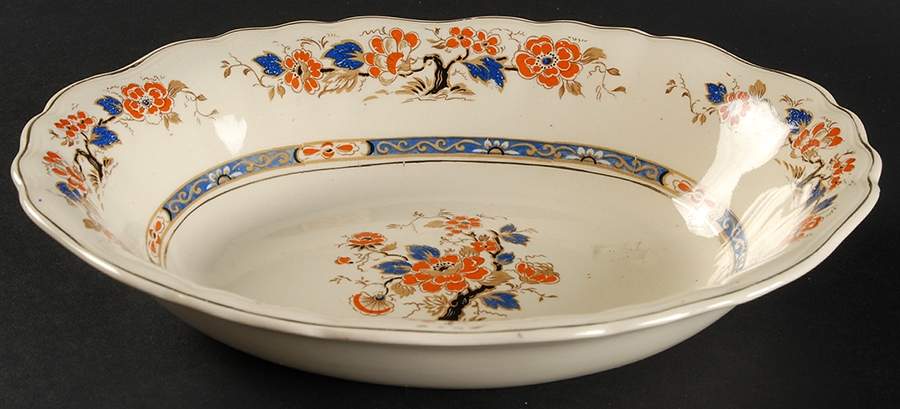 Chelsea 8" Oval Vegetable Bowl by J & G Meakin-1