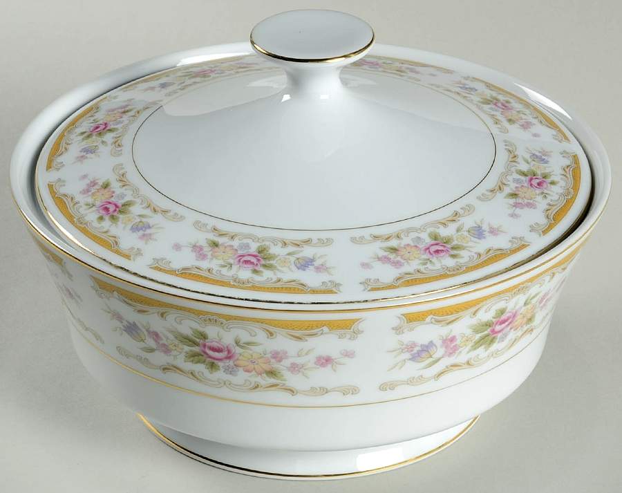 Chippendale Round Covered Vegetable by Montgomery Ward-1