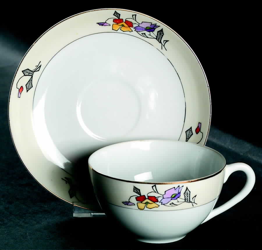 MEI607 Flat Cup & Saucer Set by Meito-1
